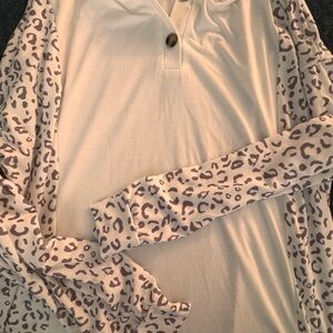 Leopard Print Long Sleeve Top